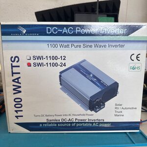SAMLEX SWI 1100-24 Wechselrichter 24 Volt