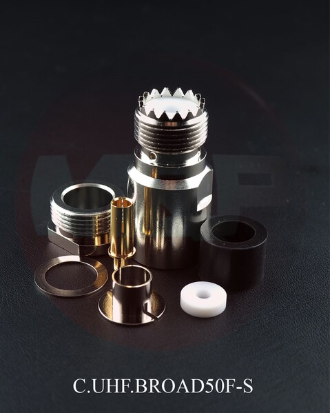Vorschau Messi & Paoloni PL Buchse für 10mm Kabel - C.UHF.BROAD50F-S