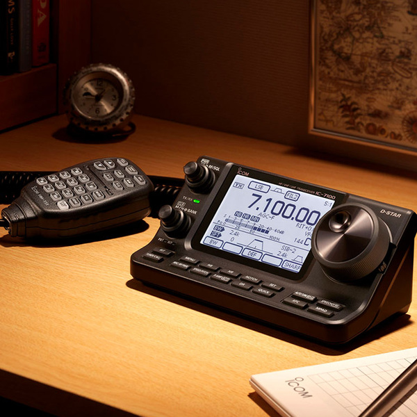 Vorschau ICOM IC-7100 KW/VHF/UHF-Allband-Transceiver